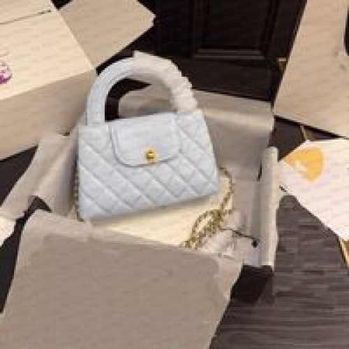 Designer Women's Cosmetic Bag Shoulder Bag Diamond P...