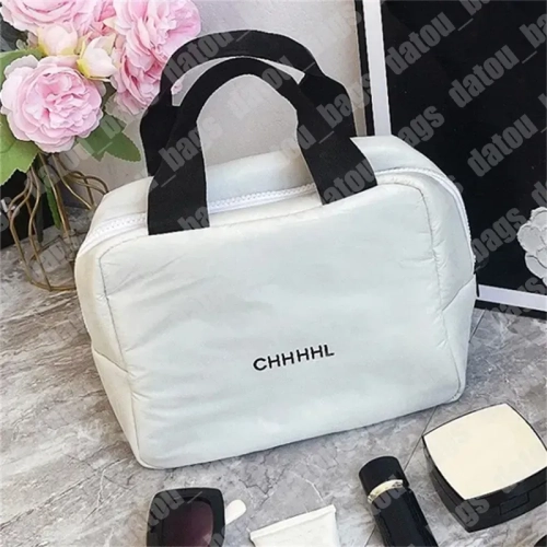 Designer Makeup Bag for Women Designer Clutch Bags L...