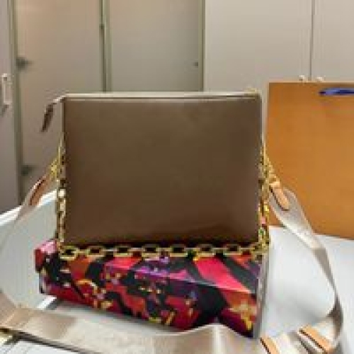 Designer crossbody bags Coussin handbag Shoulder Wom...