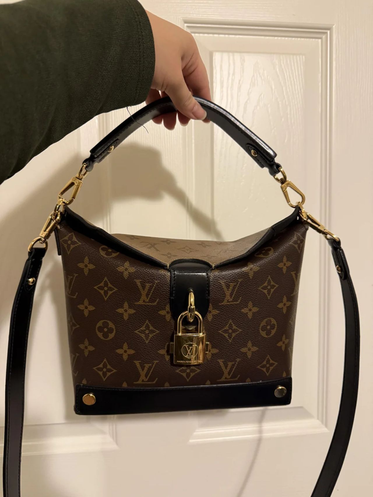 I have never been a fan of Louis Vuitton until I stumbled upon this beauty