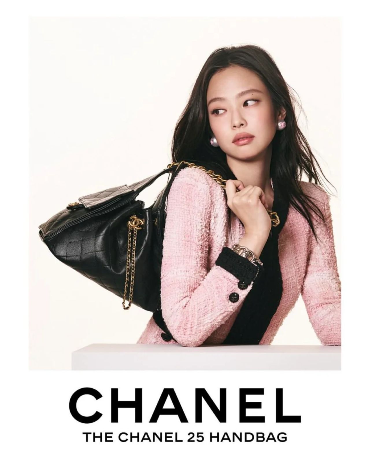 The new Chanel 25 bag is so dreamy.