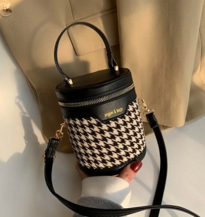 Houndstooth Black