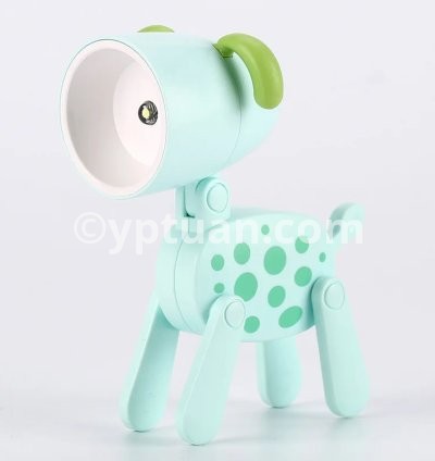 B Green dog