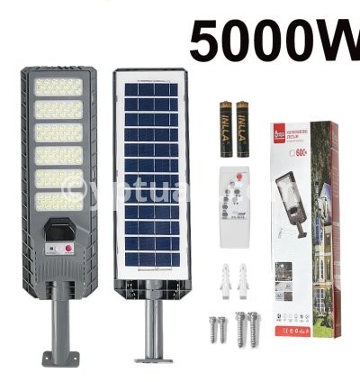 5000W